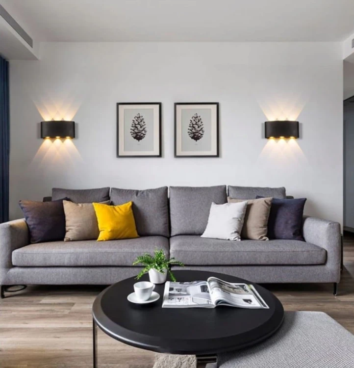 Kinkiety Clada w salonie